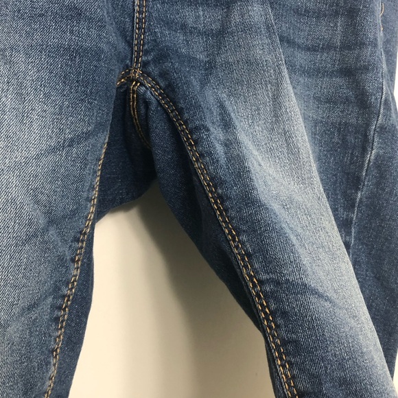 Demin jean shorts for women, Bluenotes, Size 26 - Picture 5 of 10